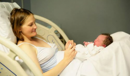 顺产分娩视频,真实记录产妇的勇敢与坚持